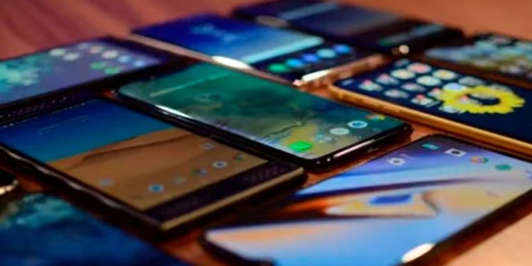 ARCA subastará más de 100 celulares de última generación