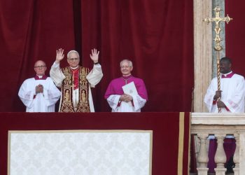 El papa León XIV lanza un “llamado a la paz” a “todos los pueblos