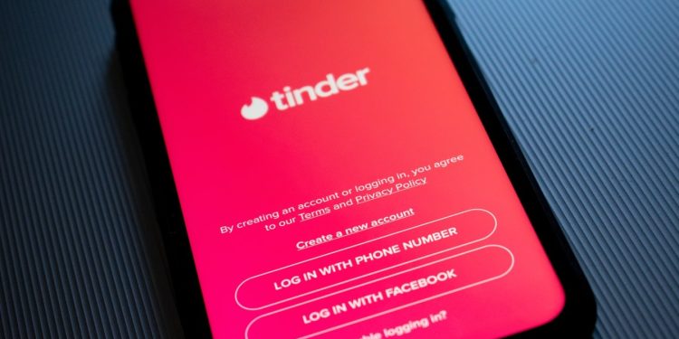 Estafa millonaria en Tinder: un sanjuanino en la mira de la Justicia
