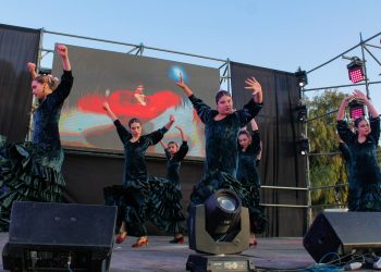 Chimbas vibró con “Bailando con el Corazón” y más de 400 artistas en escena