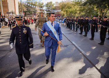 Con un acto solemne, Orrego dio inicio a los homenajes por el 25 de Mayo