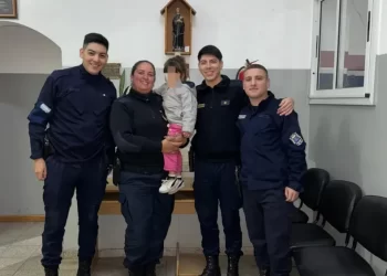 Policías de San Juan salvaron a una beba de 3 años que sufrió un paro cardiorrespiratorio