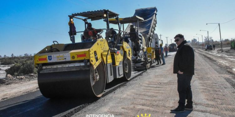 Jalife supervisó el avance de una obra clave para los vecinos de 25 de Mayo