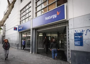 Naturgy deja de cobrar facturas en su sede y deriva a los usuarios a otras bocas de pago