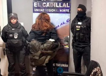 Una mujer amenazó con un cuchillo a sus hijos: decía que eran “Lucifer”
