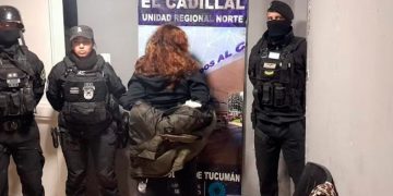 Una mujer amenazó con un cuchillo a sus hijos: decía que eran “Lucifer”