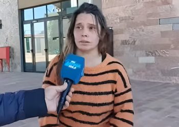 La mujer que recibió $510 millones por error y los gastó no deberá pagar la fianza que se le había impuesto