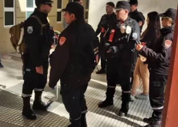 Evacuaron el Hospital Rawson por una amenaza de bomba: una empleada fue detenida