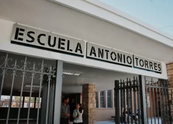 Amenaza de bomba en escuela: dos alumnos fueron identificados y suspendidos