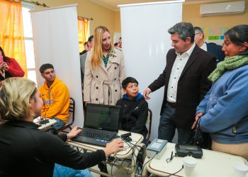 Marcelo Orrego recorrió el operativo San Juan Cerca en Angaco
