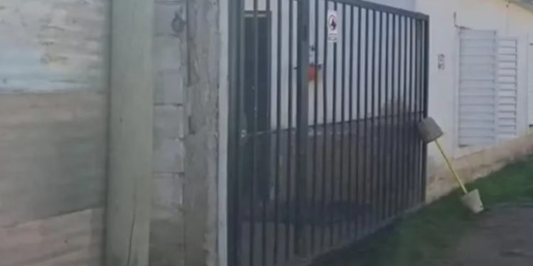 Niño de 2 años está internado y grave tras ser aplastado por un portón