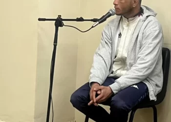 Condenaron a un joven por robar un celular durante una reunión