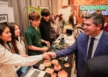 San Juan amplía programas de alfabetización