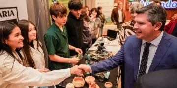 San Juan amplía programas de alfabetización