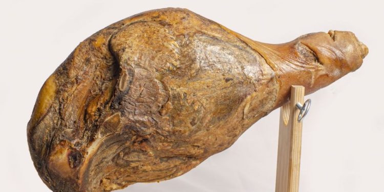 Intentó robar un jamón crudo de $80 mil y terminó detenido