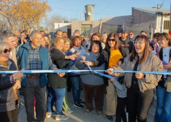 Chimbas: la intendenta Daniela Rodríguez inauguró la nueva plaza de Andacollo VI