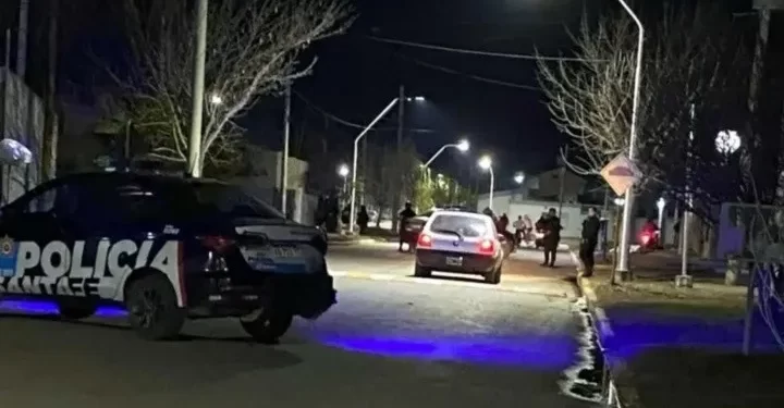 Mataron a un nene en una balacera contra una casa