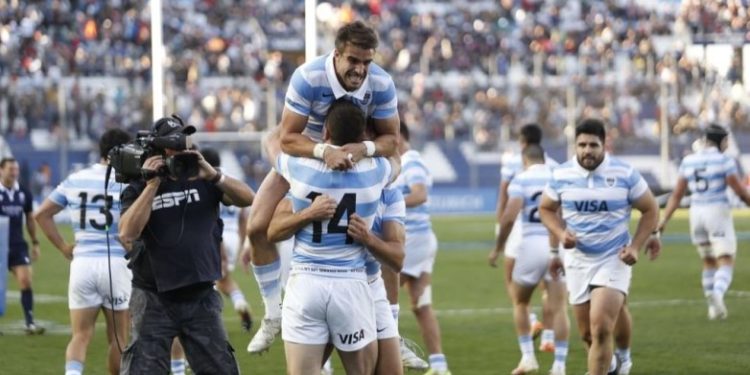 Denuncian brutal golpiza a un detenido en una comisaría: hay tres policías bajo sospecha