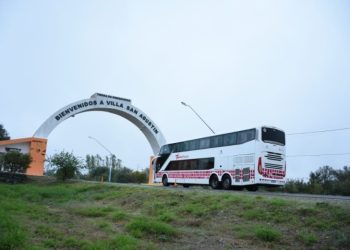 Colocaron movilidades de la RedTulum desde el Valle a Ischigualasto