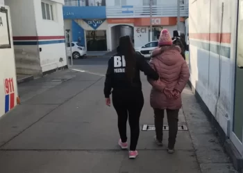 Imputaron a una bioquímica por la amenaza de bomba en el Hospital Rawson