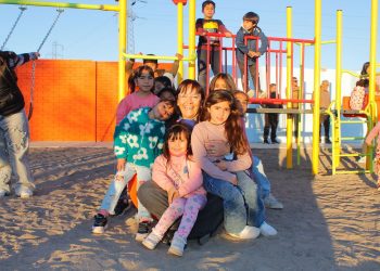 Daniela Rodríguez inauguró una nueva plaza con juegos, forestación y luminarias
