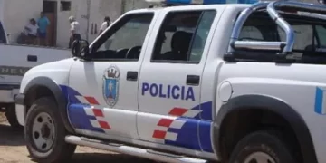 Detuvieron a un hombre acusado de violar y golpear a su madre de 80 años