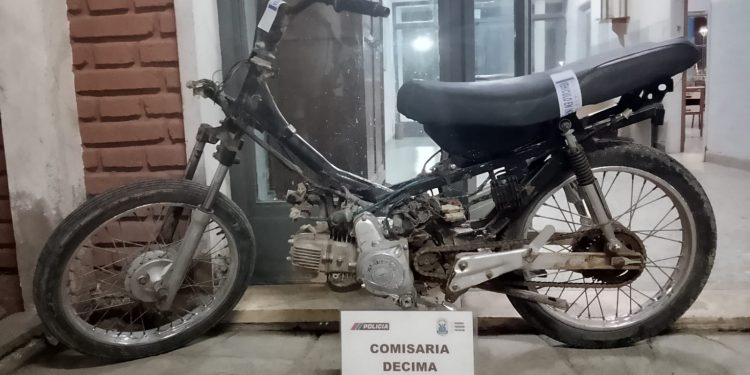 Gran operativo en 25 de Mayo permitió recuperar una motocicleta sustraída