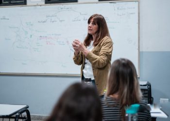 Educación informa el cronograma de inscripción anual en departamentos alejados