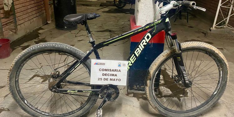 Detienen en Caucete a una pareja de narcos con cocaína y un millón de pesos