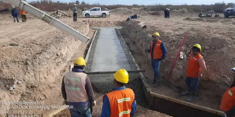 Ruta 40 Sur: se paralizó la obra y despidieron a 150 trabajadores
