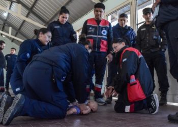 Policías recibieron capacitación en primeros auxilios