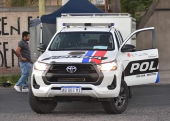 Dolor enorme: apareció un joven ahorcado con cordones de zapatillas