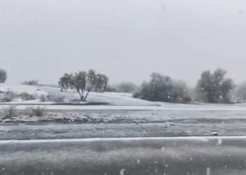 Impactante nevada en la Difunta Correa: Vallecito amaneció bajo un manto blanco