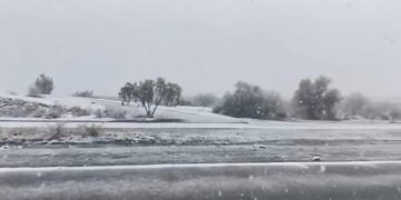Impactante nevada en la Difunta Correa: Vallecito amaneció bajo un manto blanco