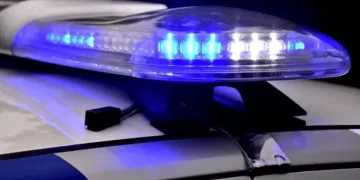 Una policía embarazada está internada por una herida de bala