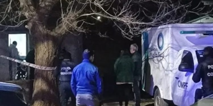 Horror: una mujer mató a puñaladas a su hijo de 14 años