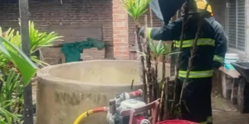 Encuentran el cadáver de una jubilada de 68 años en un aljibe