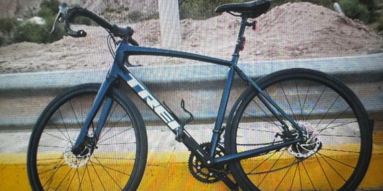 Intriga y dolor en Ullum: un ciclista perdió la vida y aún no logran identificarlo