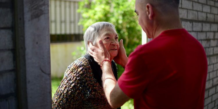 Fabián Gramajo caminó los barrios Chimbas 2 y Mercedario con un fuerte mensaje a la Nación
