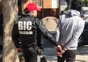 Detuvieron a un hombre acusado de robar mercadería en Santa Lucía