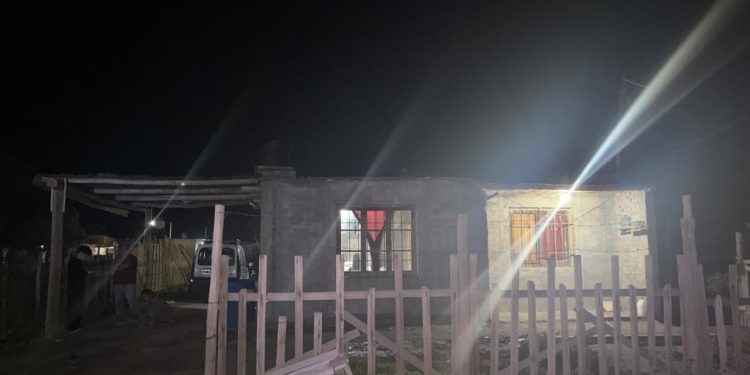 Cuatro delincuentes encapuchados y armados robaron un auto en Caucete