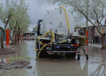 Chimbas asistió a más de 500 familias tras el fuerte temporal