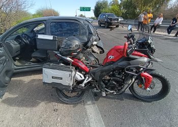 Choque en cadena en Circunvalación dejó un motociclista hospitalizado
