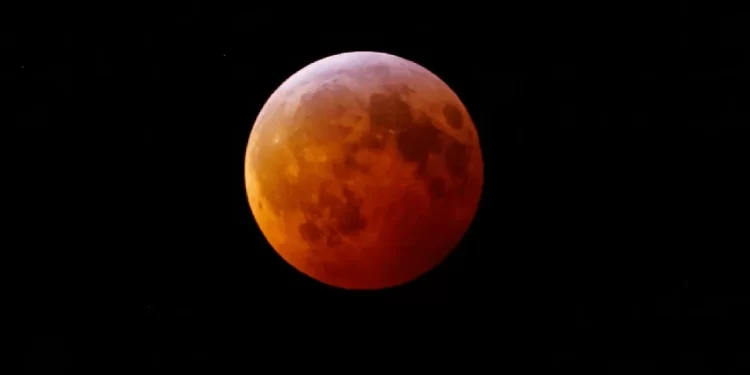 Luna llena en Piscis: estos son los 4 signos del zodiaco que deben cerrar un ciclo importante