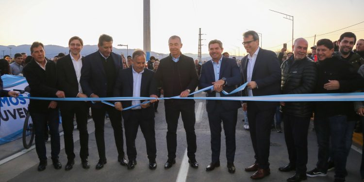 Orrego inauguró la Calle 5, con modernización y conectividad para Rawson y Pocito