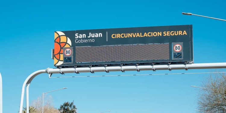 Avanza la instalación de cartelería digital en Circunvalación