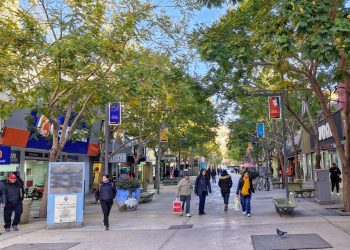 El comercio sanjuanino funcionará con normalidad durante el Día del Maestro