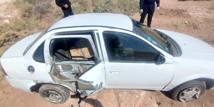 Médica cordobesa volcó en Ruta 20