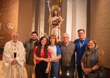 Con monseñor Lozano, Asesor General Nacional de ACA. Y con presidenta, vicepresidente y reponsable de jóvenes nacional.