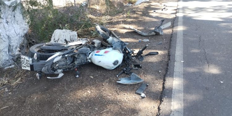 Choque en Albardón dejó a un policía y dos peatones hospitalizados